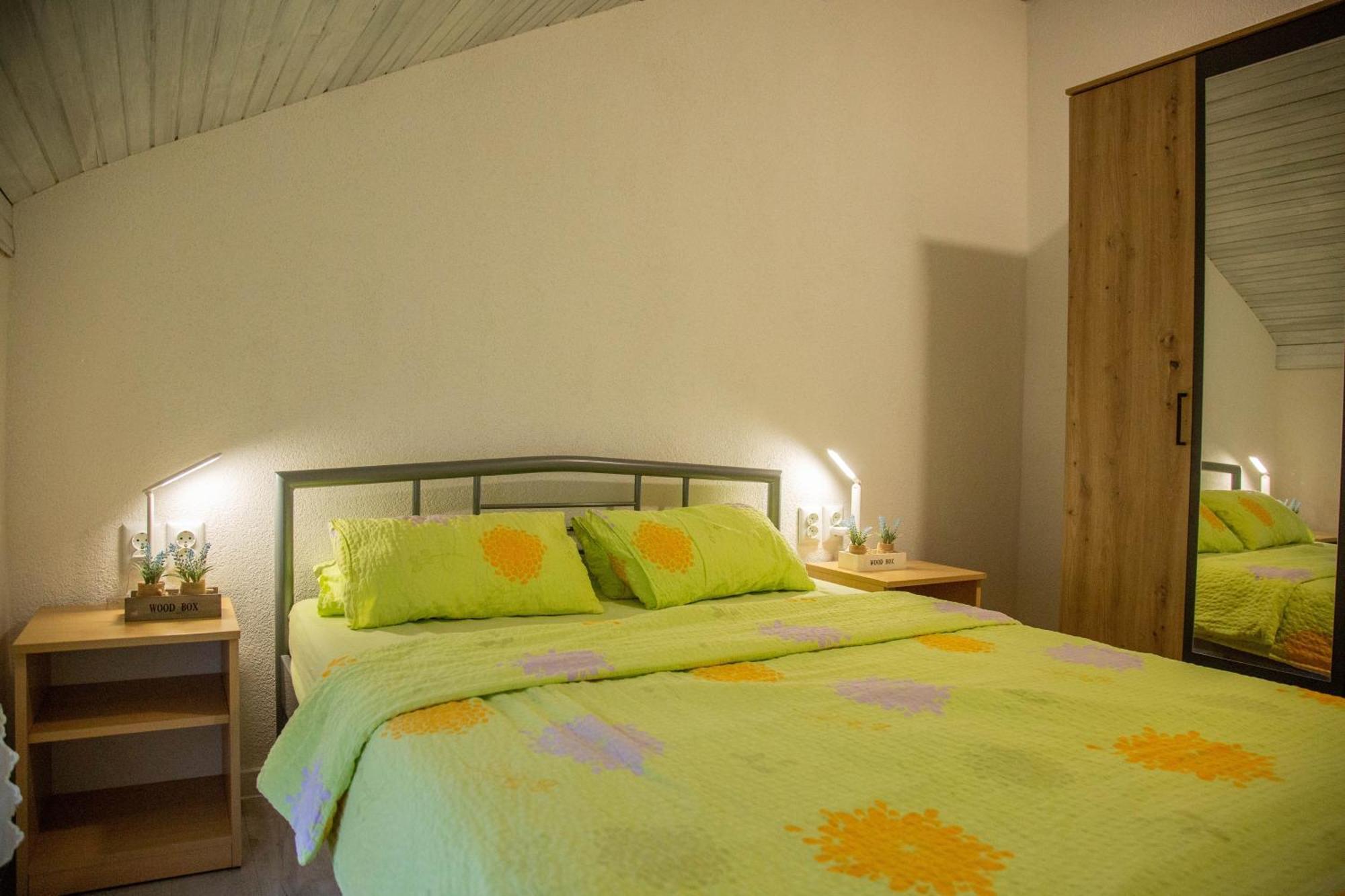 Apartments By The Sea Milna, Vis - 8895 Rukavac  Szoba fotó